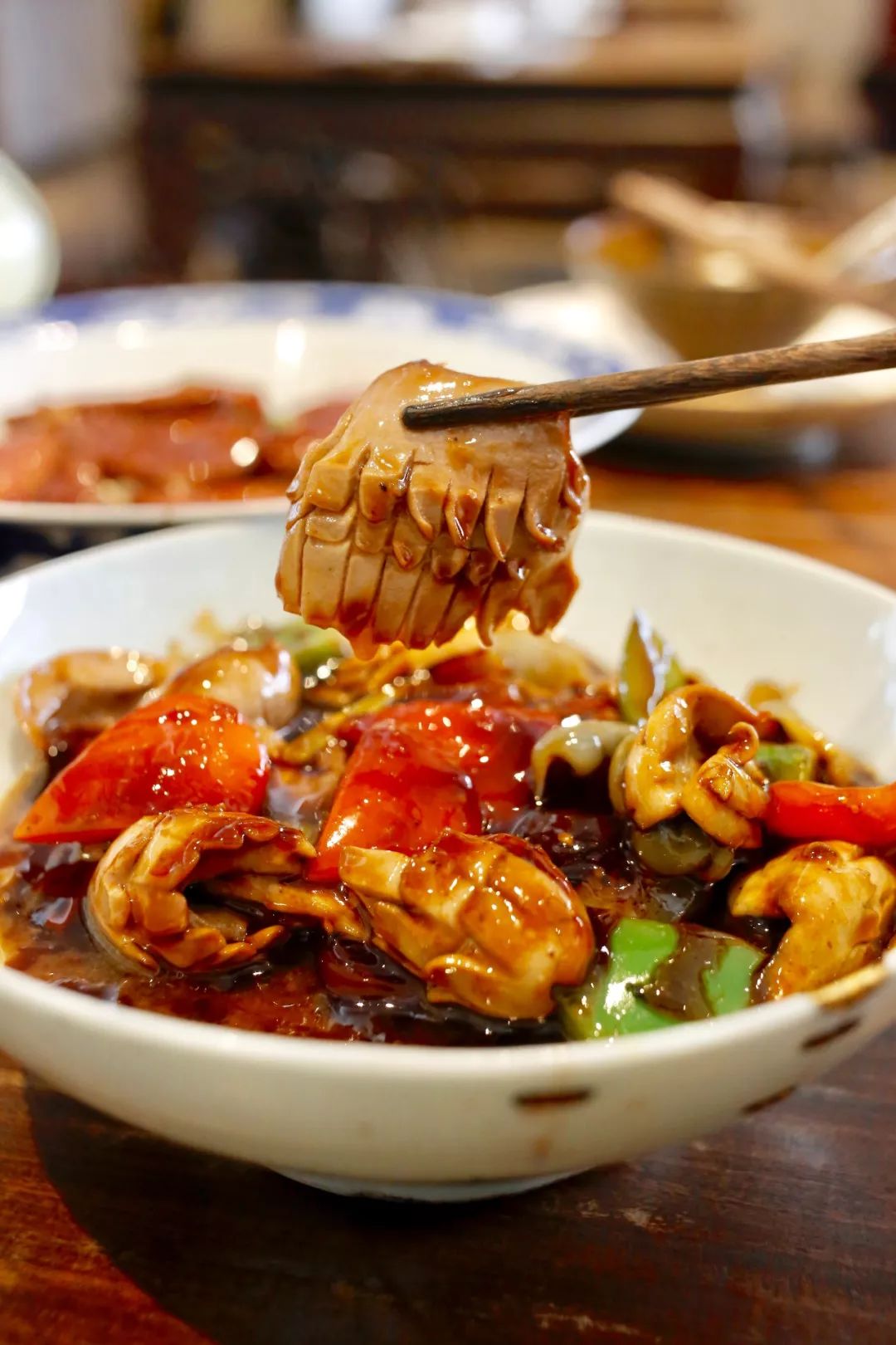 这家惊世骇俗的闽菜馆子惊动了福州四大家族