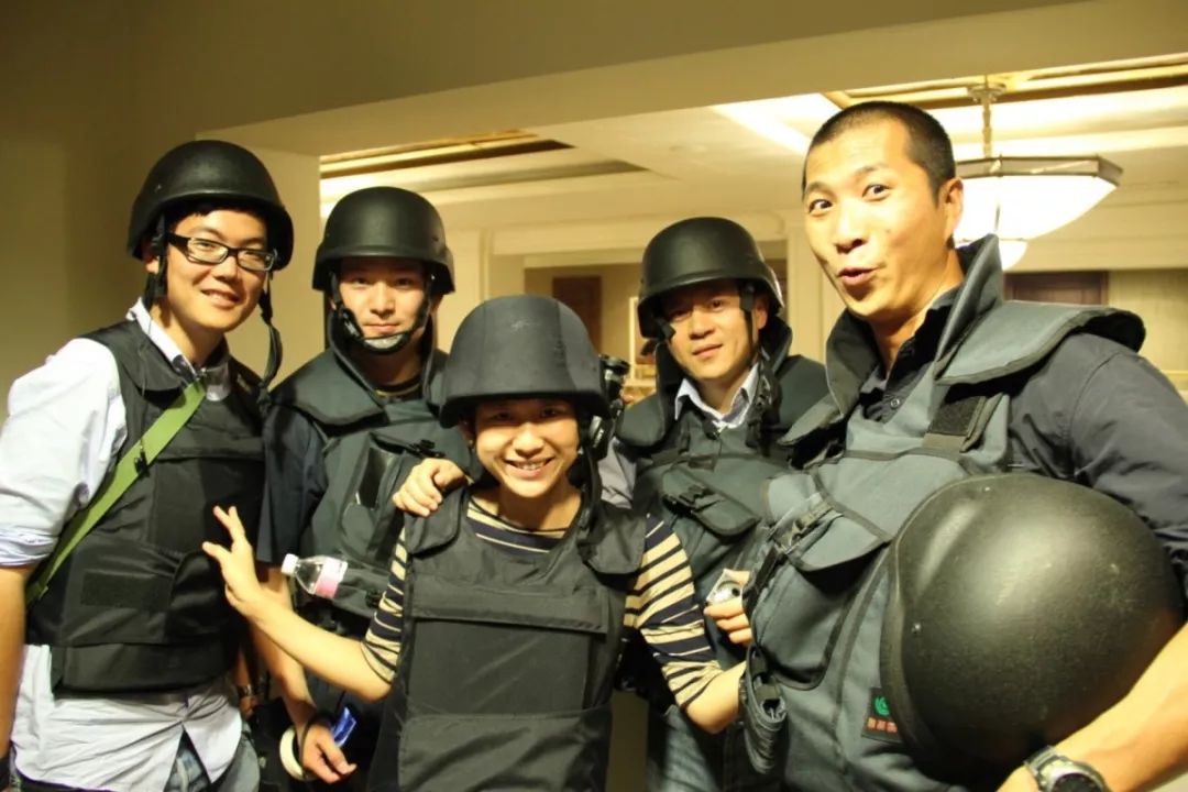 中国战地记者利比亚突围,生死96小时步步惊心_冯韵娴