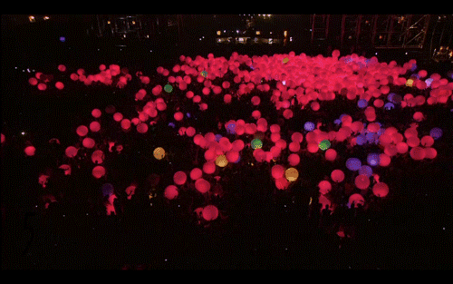 只待你来,你负责追光逐电,小姐姐们为你摇旗呐喊