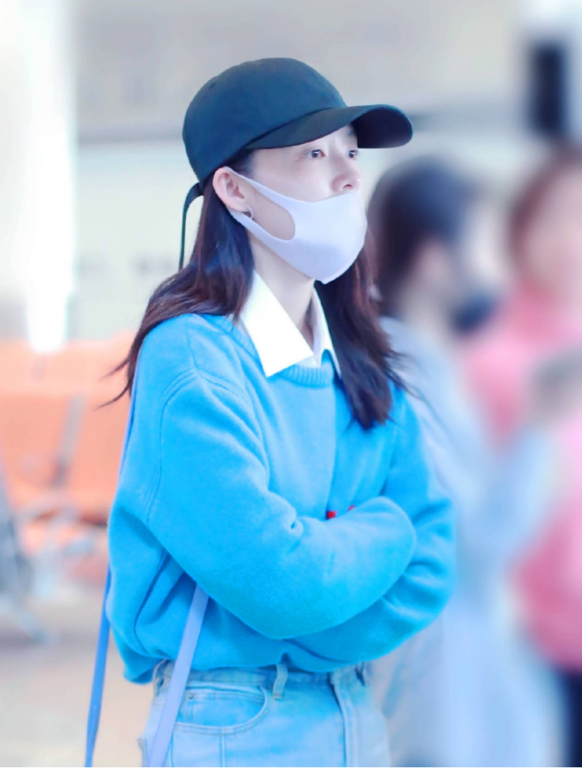 潮流女性通勤穿搭新风尚