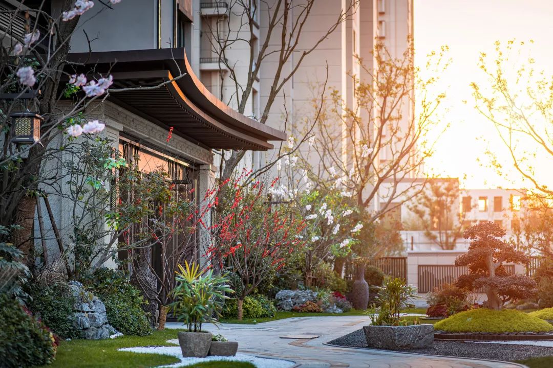 明日交付!泱著花苑第一批次住宅大境已成,盛迎业主回家!