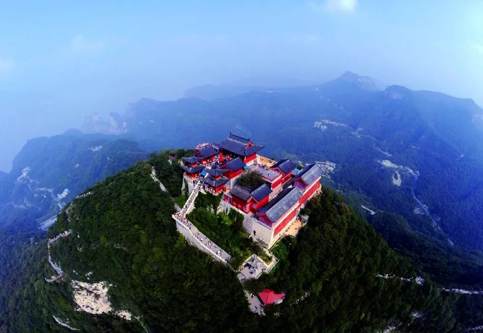 云台山海拔最高的观景地壮丽美景尽在掌握