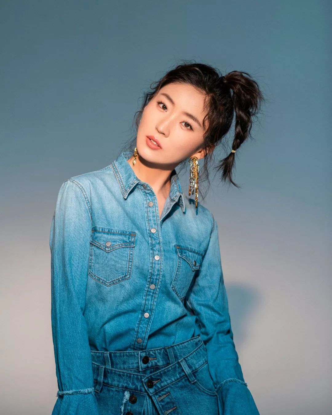 苦菜花双台黄金档热播张颖诠释真正的热血青春