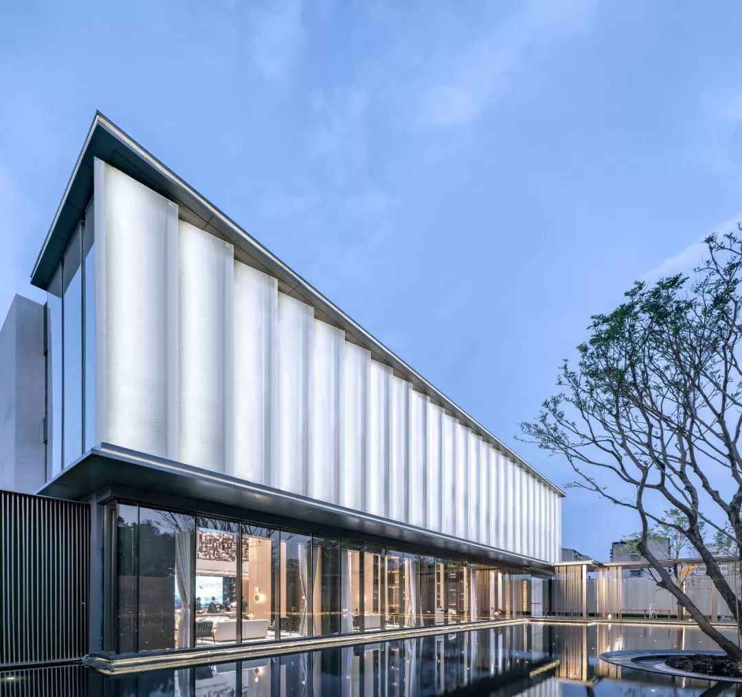 情景交融的沉浸式体验以情写意的诗意化栖居襄阳滨江正荣府