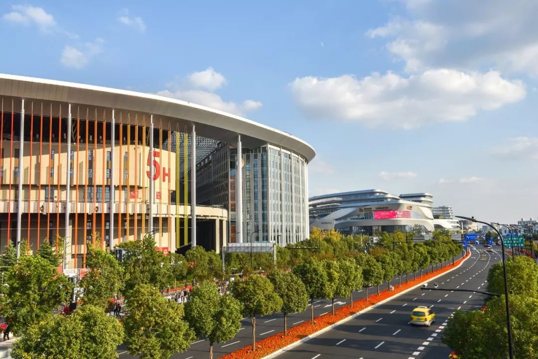 喜讯徐泾镇人民政府获评上海市五一劳动奖状称号