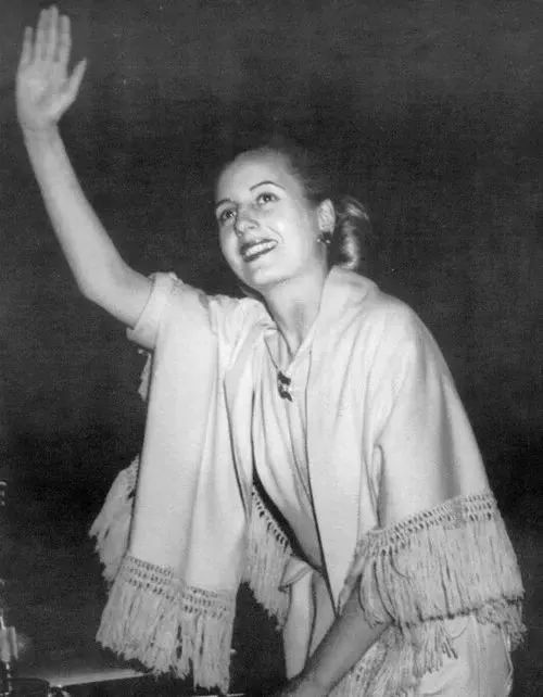 文艺复"心" | 来约音乐剧《贝隆夫人》