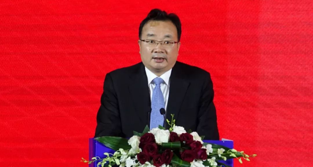 国台办经济局局长张世宏作会议小结.