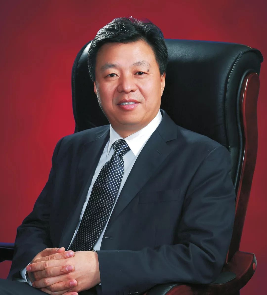 科技引领步入发展快车道专访武汉农村商业银行董事长徐小建