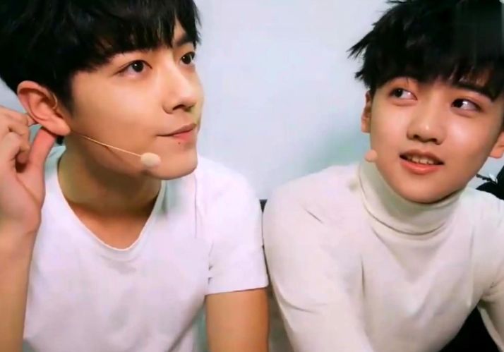 夏之光赵磊向肖战撒娇求抱,谁注意焉栩嘉反应?真实关系一看便知