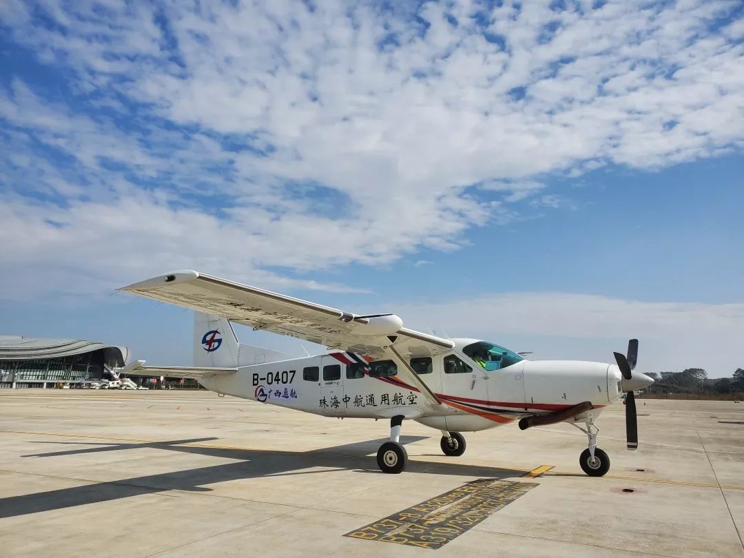 好消息桂林梧州通航飞机今日起飞啦