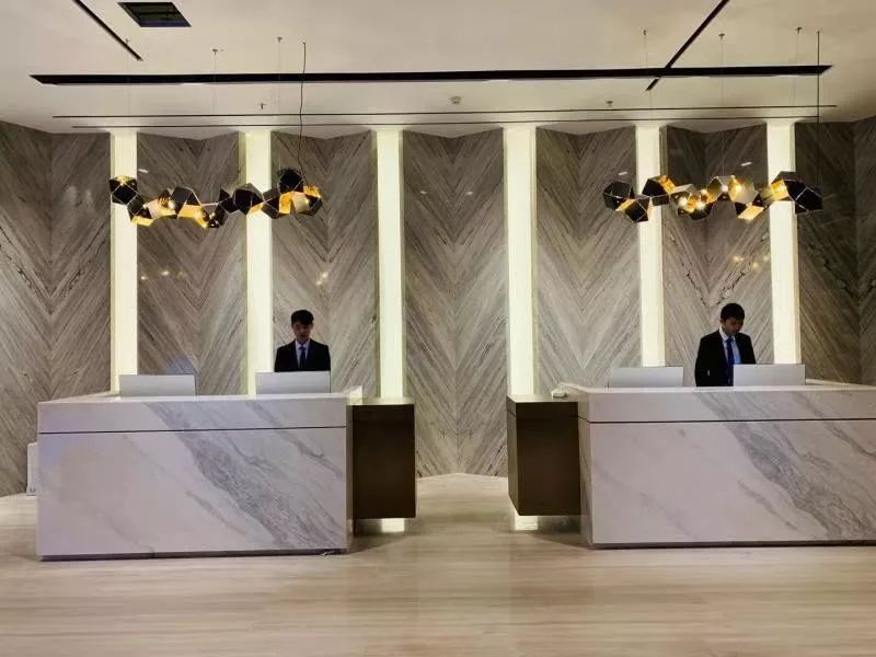 雄峰城华美达安可酒店于12月7日盛大开业,全新的商旅品质生活体验方式