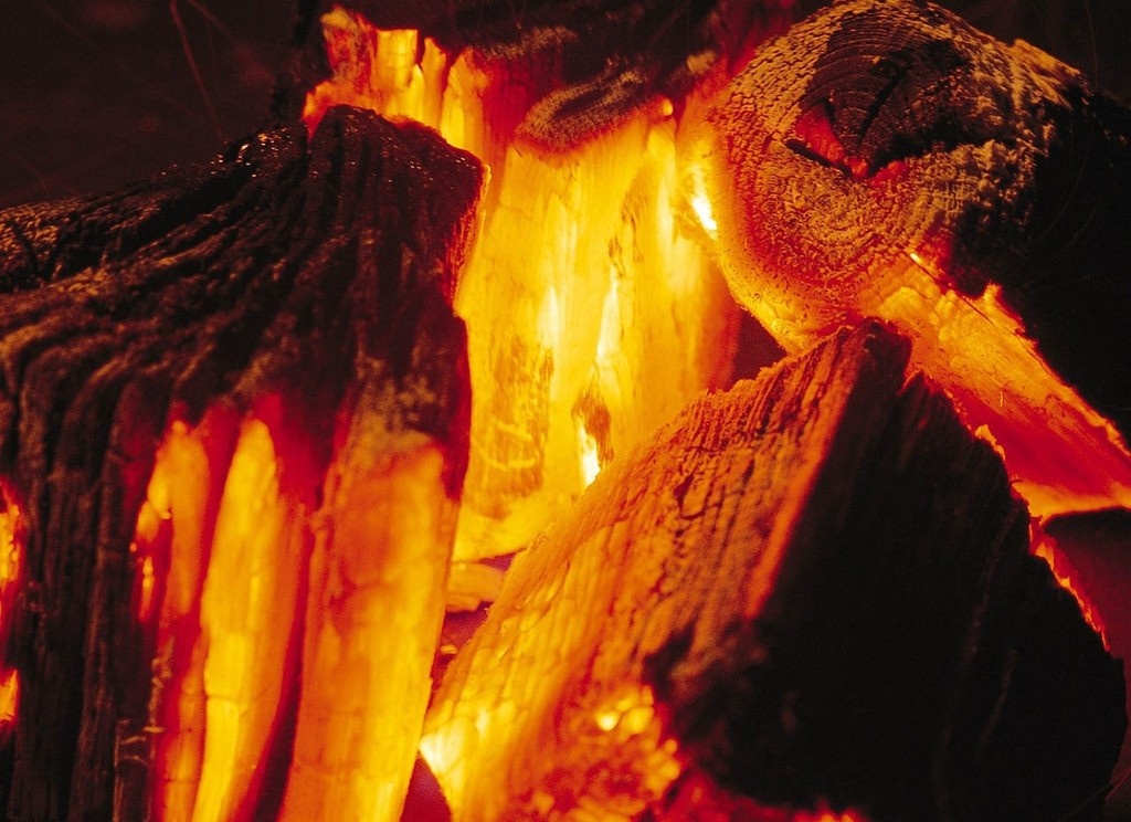 燃烧产物燃烧产物中含有大量的有毒成分(1)二氧化碳:虽无毒,但当达到