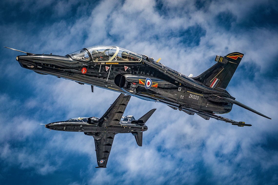 年度图片来了!英国皇家空军那些精彩瞬间