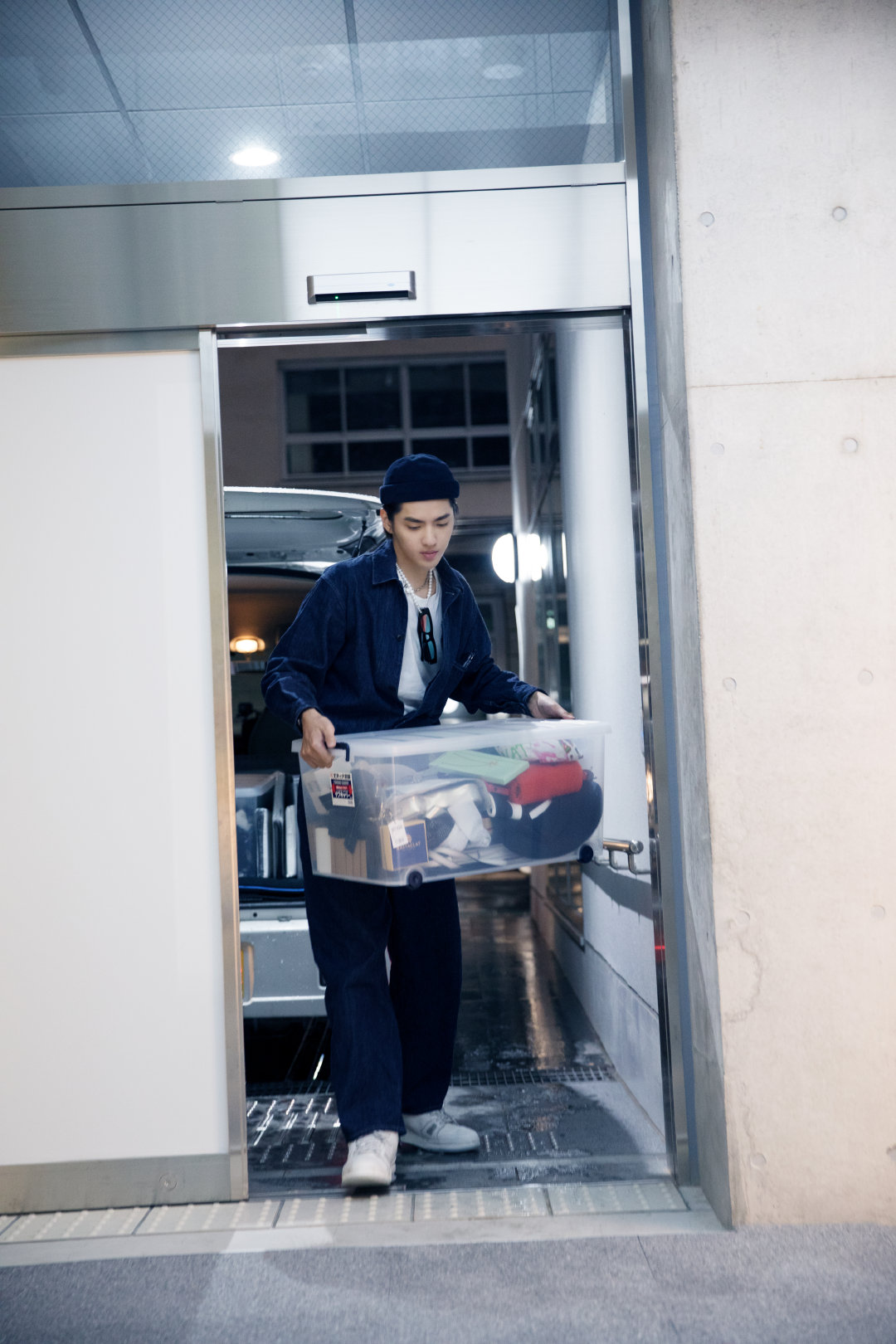 (文/太喜亦凡 图/@mr_吴亦凡工作室)下载「爱豆app」 了解偶像的最新