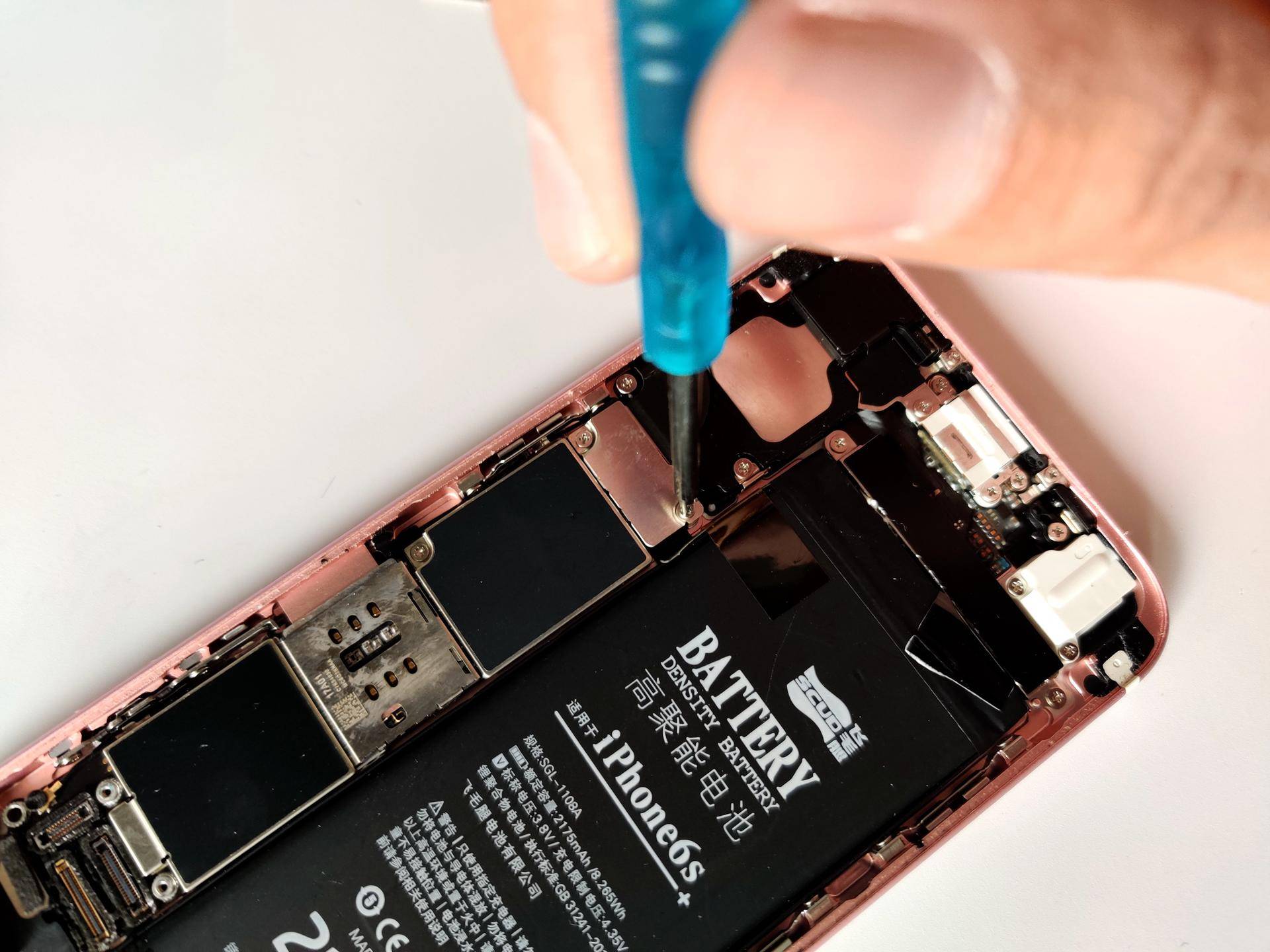 配件秘籍:换了它,你的iphone6s还能再战3年_电池