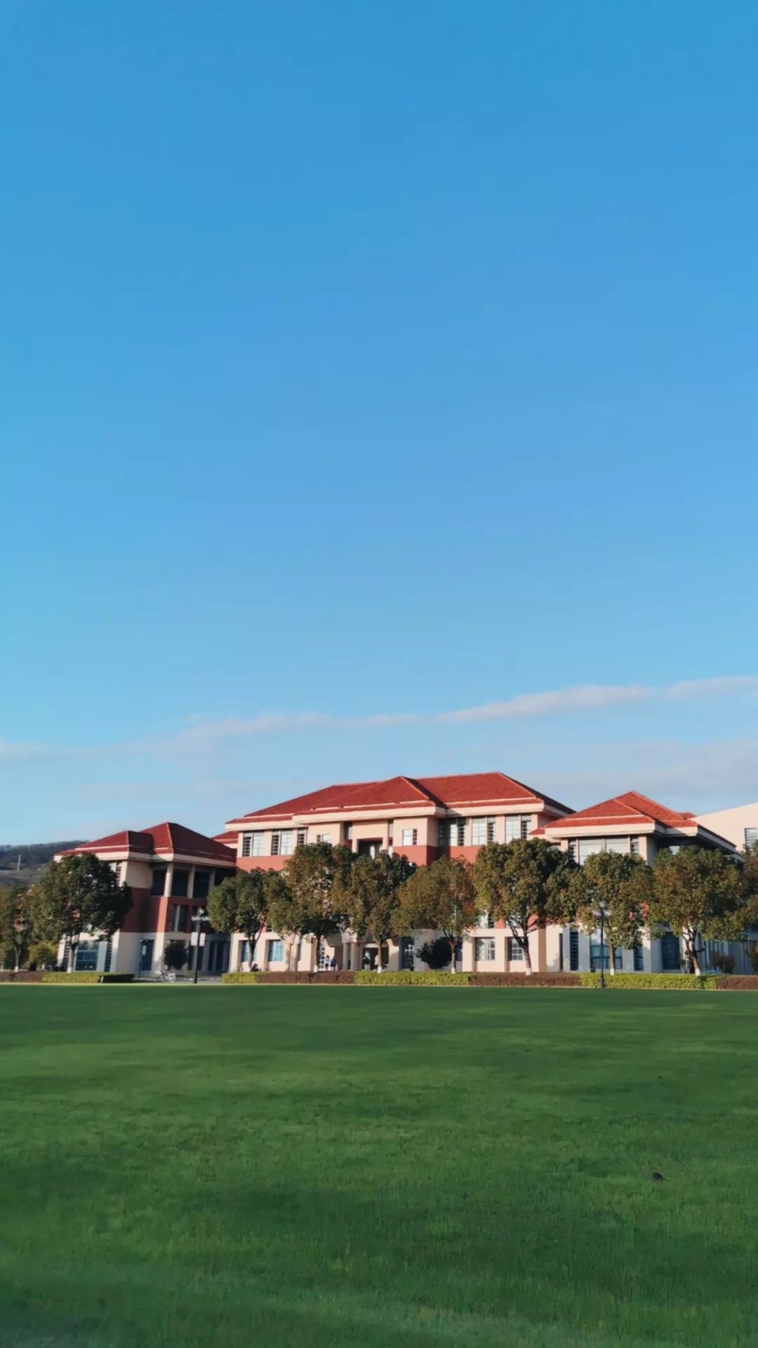 福利时刻快来领取南广专属手机壁纸啦