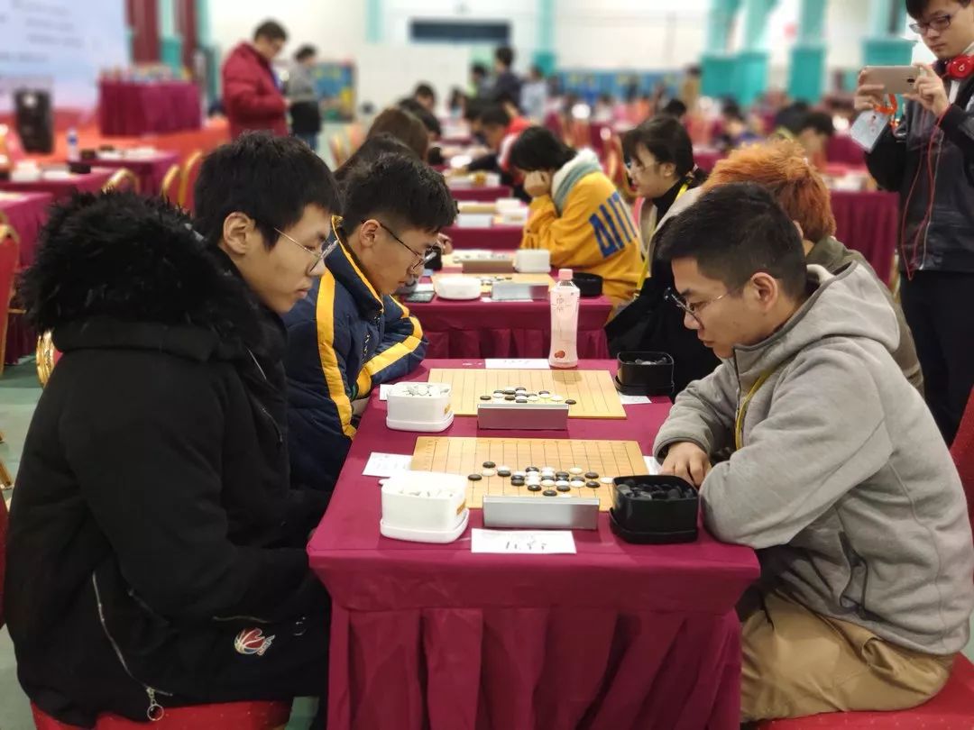 第四届上海学智会五子棋比赛棋手风采