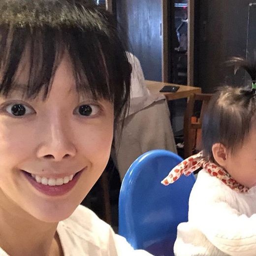 原创申智秀生娃惨变大妈 曾是传闻中的七公主可爱老幺 外貌神似谭松韵