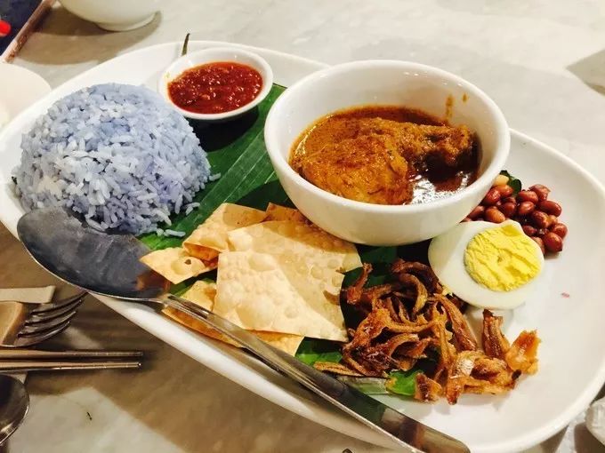 吉隆坡 | 娘惹菜,是说不清道不明的喜爱