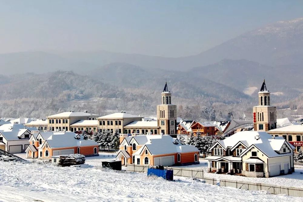 森工旅游亚布力冬季养生地小镇冰雪美