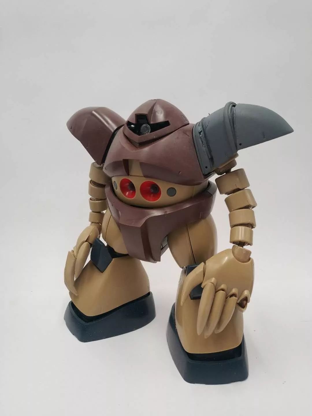 疯狂的爱尔兰魔蟹改造也是充满现实主义风格的艺术品