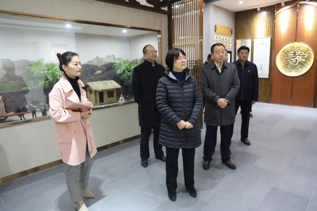 市委常委,市纪委书记,市监委主任范晓丽一行到白衣尚书纪念馆调研