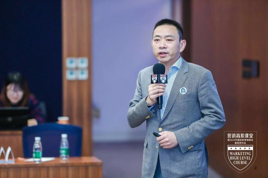 公司营销中心总经理 毕朝矫主题分享结束后,亿达集团品牌副总裁易萍