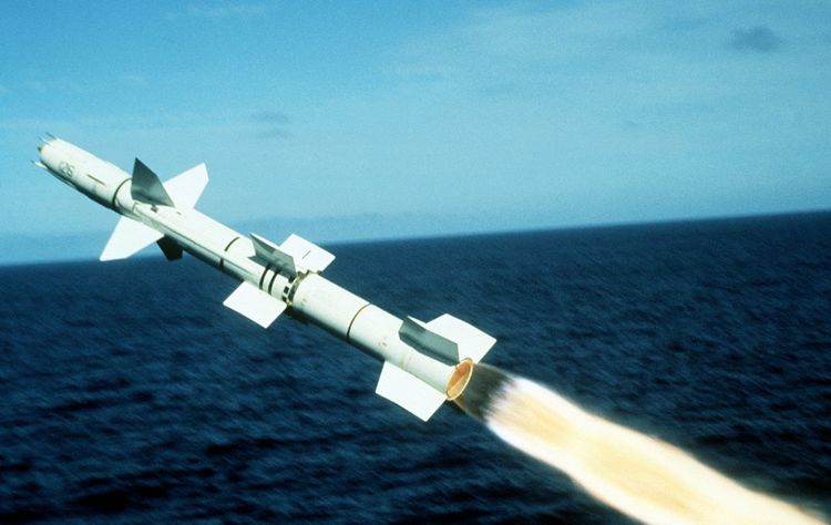 二战后导弹基本代替了高炮的作用(黄铜骑士舰空导弹)