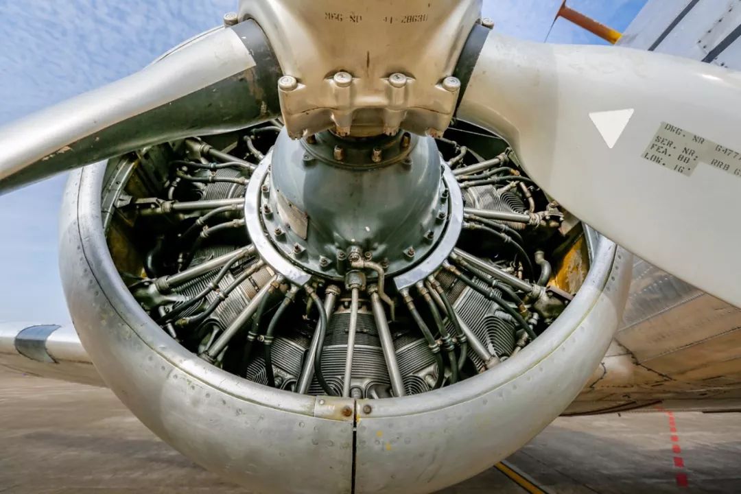 三天五地几千公里这架神秘飞机带大家穿越