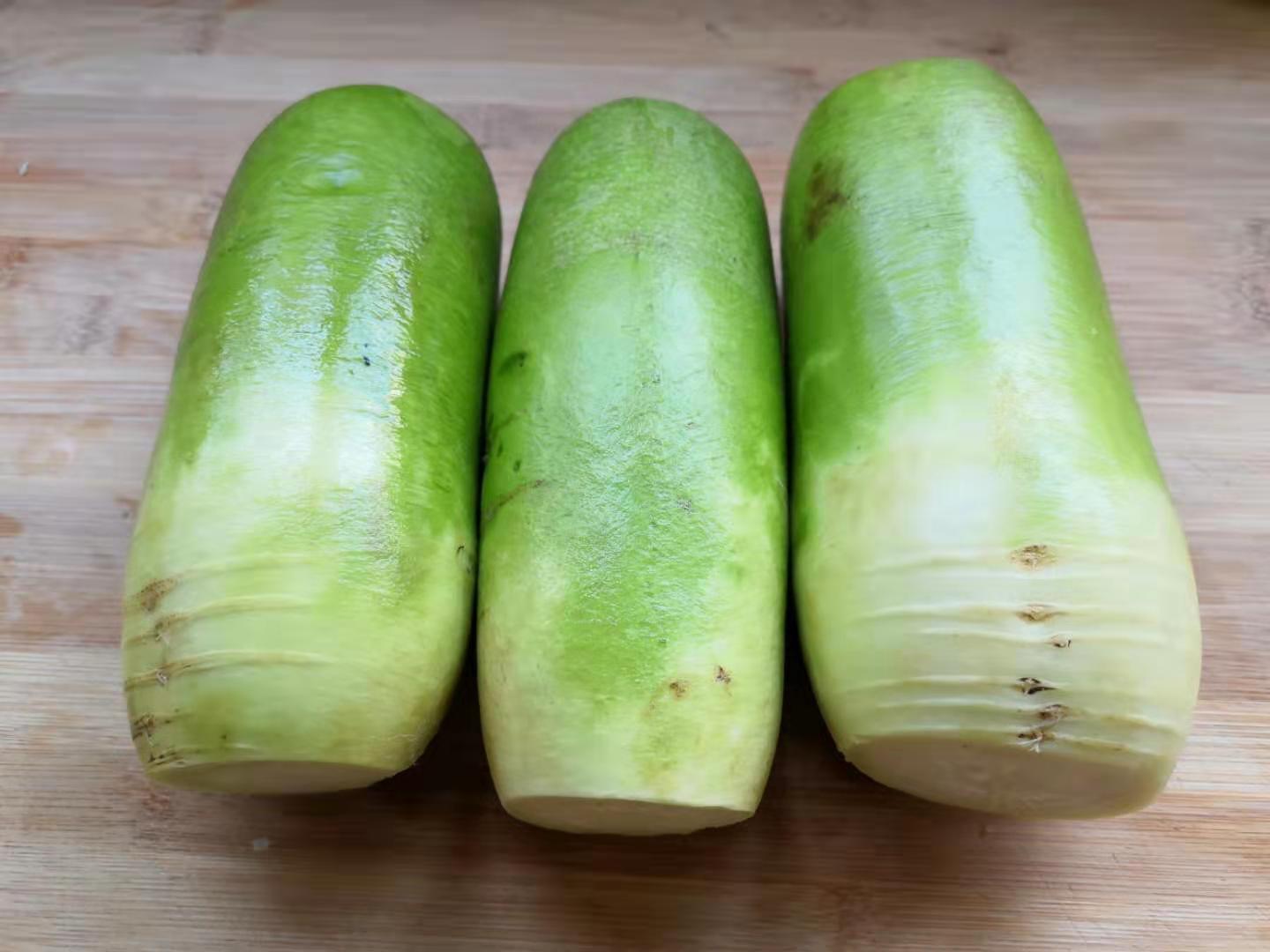 萝卜馅包子这样调馅,比肉包子香,儿子一口气吃5个,直夸太美味_粉条