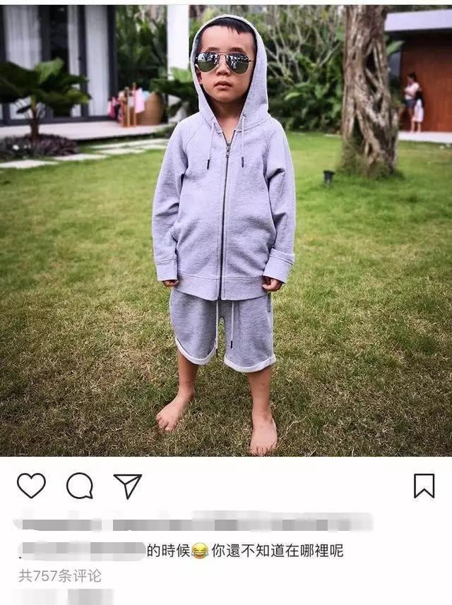 有种"长大"叫小小春,与儿时判若两人,难怪应采儿不敢晒娃了
