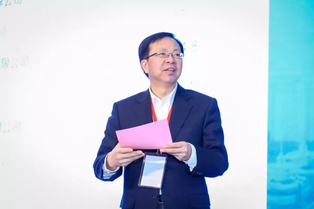 中共上海市嘉定区委常委,嘉定区副区长沈华棣