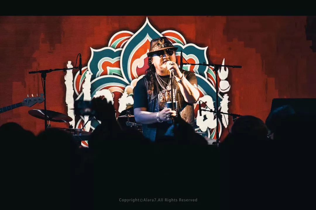 杭盖乐队每一次现场都是惊喜