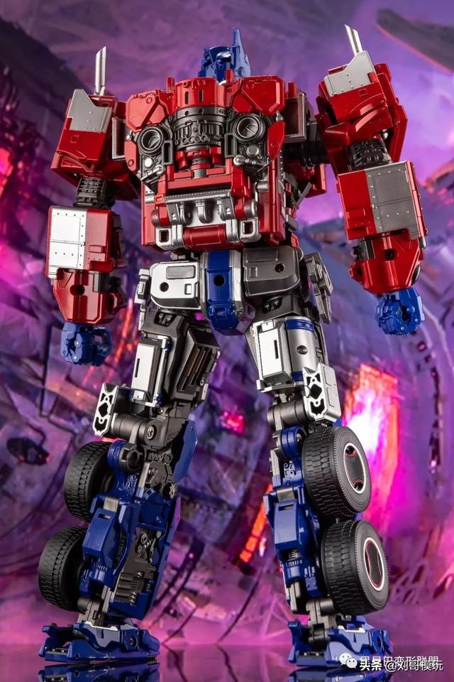 奥意放大版擎天柱卖329值吗?