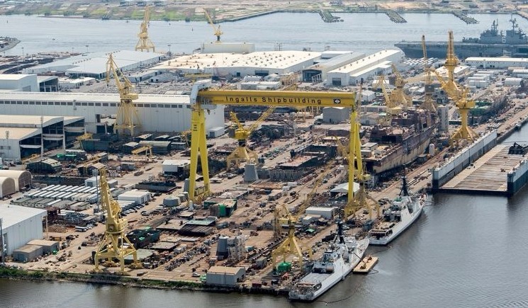 尼古拉耶夫黑海造船厂图片