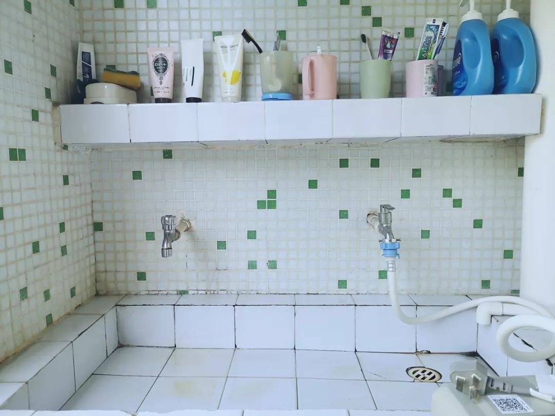 宿舍风采 | 猪儿虫之窝——荔七419