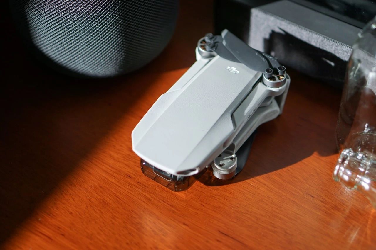 大疆mavic mini 无人机体验:为了让「你也能飞」,大疆豁出去了?