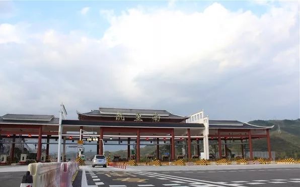 最新凯里西收费站改迁升级针对货车司机的通告在此