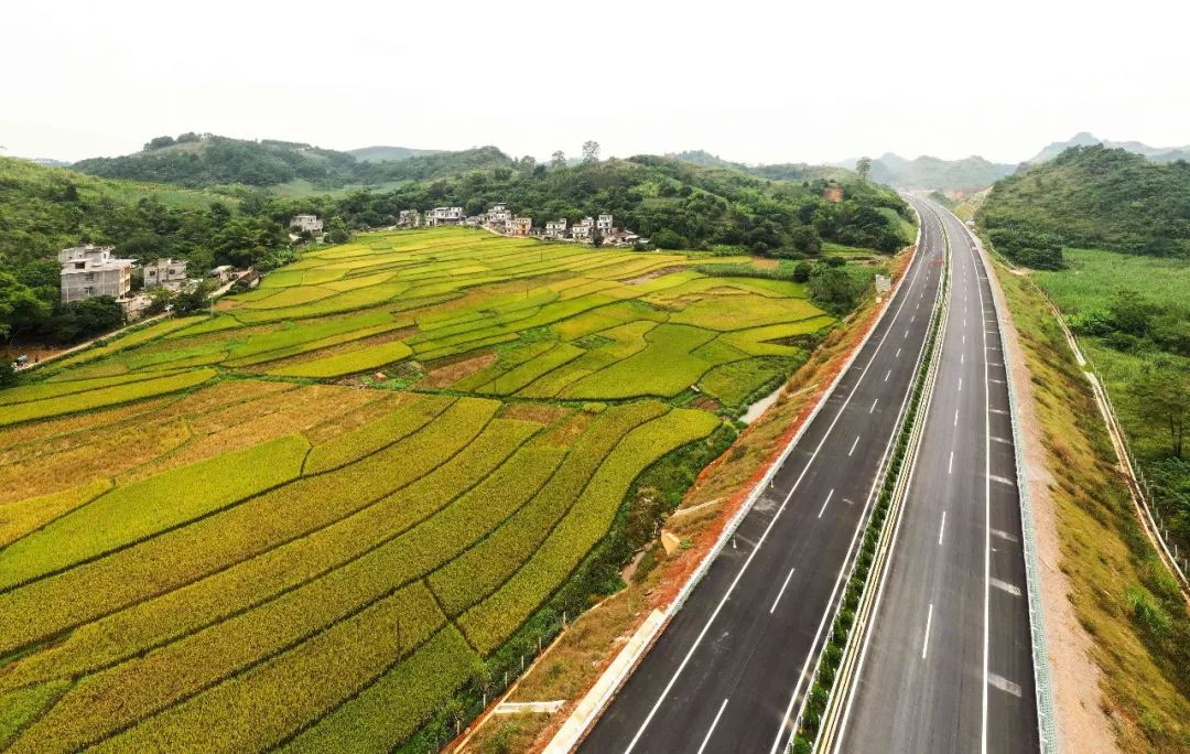 龙州人崇水高速好消息交工验收顺利通过