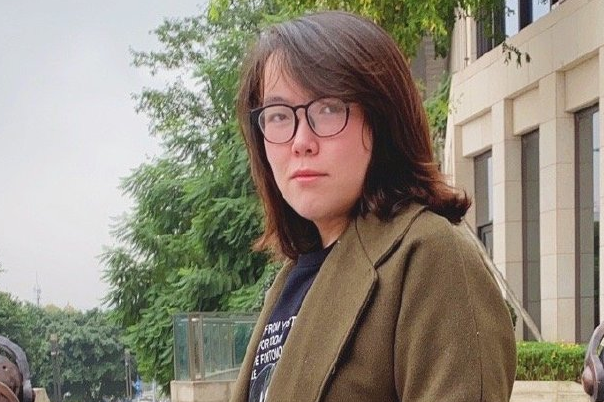 浪胃仙到底是男是女?看清他十八岁的照片,原来我们被骗了这么久