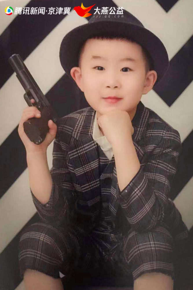 他就是王启铭,一年前还是一个可爱的奶油萌娃,现如今是一个