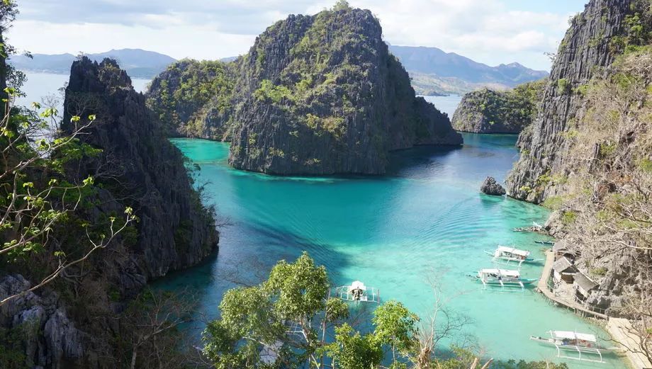 鼠你会玩下龙湾天堂岛海上迷宫小木船月亮湾民俗风情歌舞表演安排越南