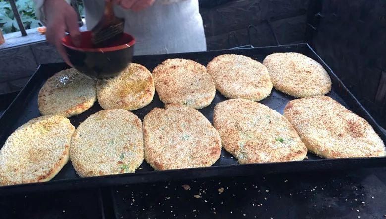 水润兴化如诗如画好吃的咂噻喱兴化烧饼篇