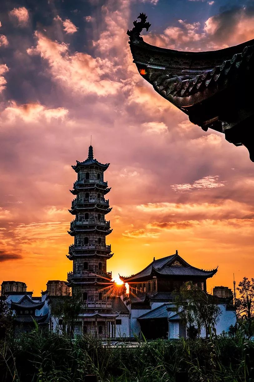 新华联又一重大文旅成果面市大型旅游景区芜湖鸠兹古镇全面开放