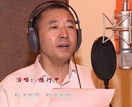 50万百姓求其留任,他却转场公益_陈行