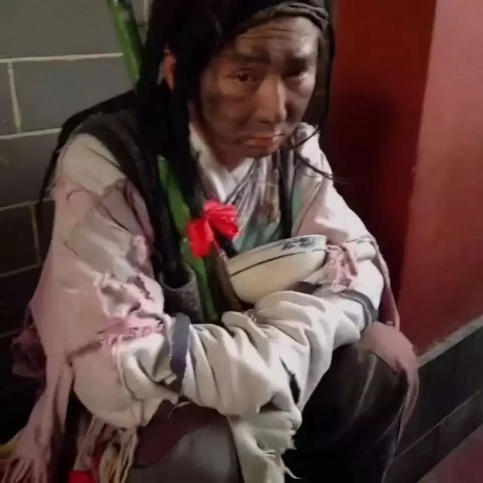 和沁说沪语专栏六十一叫化子吃蟹哪能就只只好