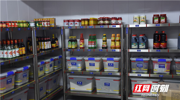 郴州首个"4d厨房"诞生了!分分钟治愈强迫症!_管理