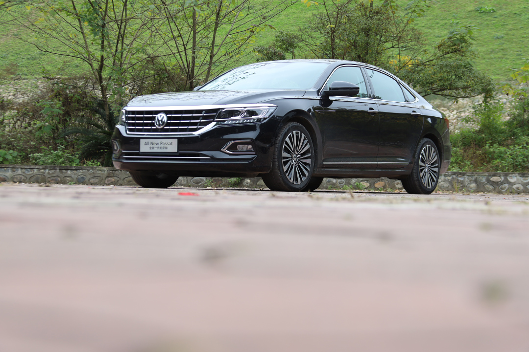 销量大涨514连夺4个月销冠换代后帕萨特有多牛