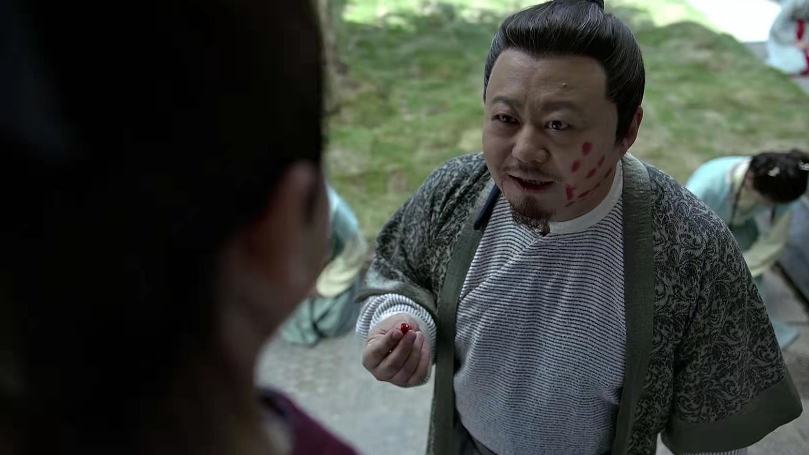 庆余年周管家想要羞辱范闲反被打小少爷真不是一般人