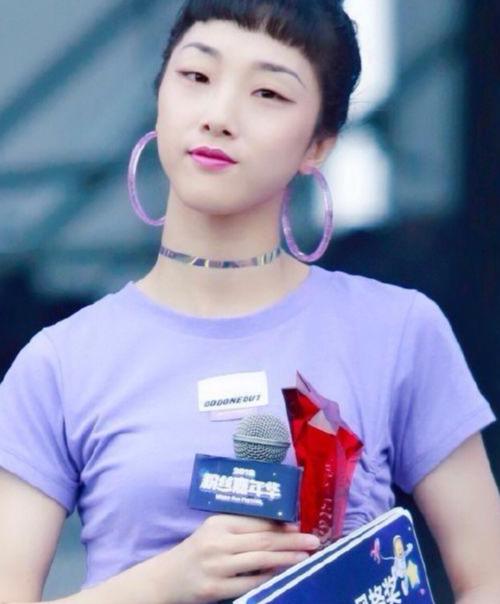 在创造101中成功出道的她,如今活成这样_yamy